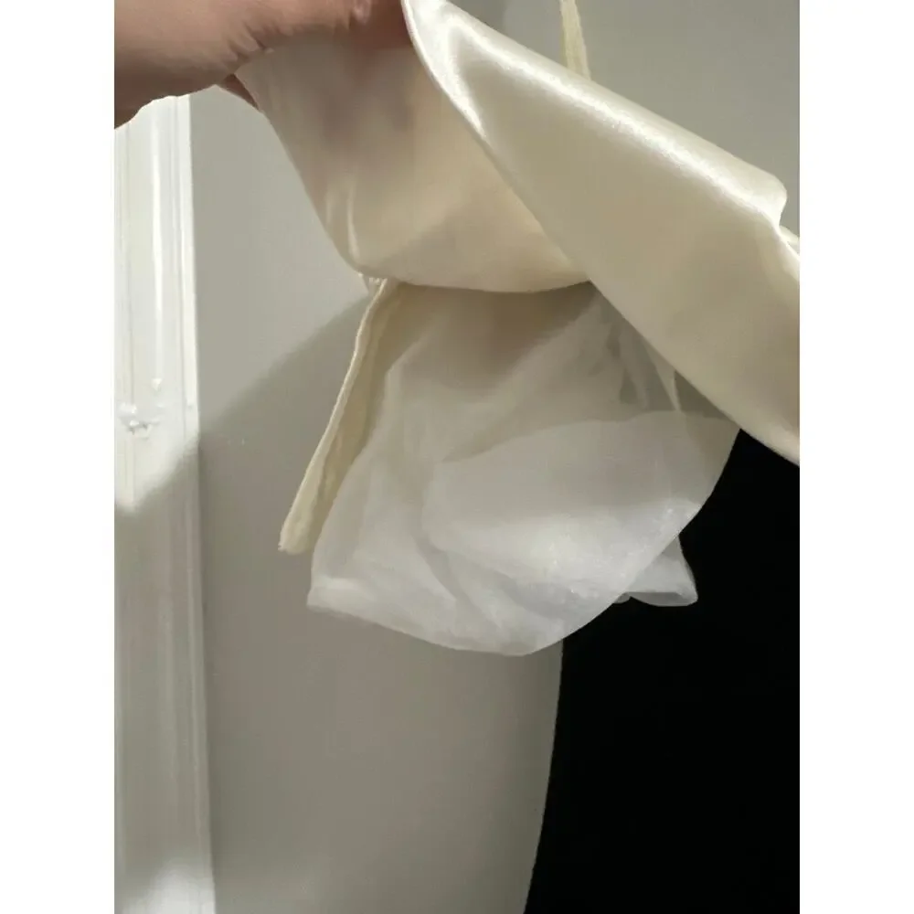 🔴Notorious Black and White Bow strapless dress size‎ 3